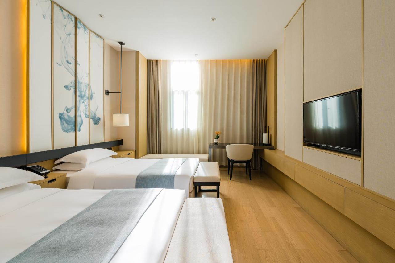 Yun He Ye Bo Hotel Zhanjiaqiao Exterior photo